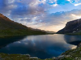 Рассвет на озере Агур (Турье)
